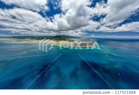 Yaeyama Islands, Yonara Channel, Iriomote Island, Kohama Island, aerial photography 117521888