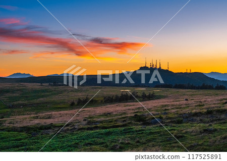 Utsukushigahara - Evening scenery 117525891