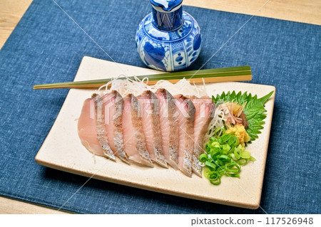 Sashimi, sashimi, and sashimi made from seared skinned Spanish mackerel. Sashimi, sashimi, and sashimi made from seared skinned Spanish mackerel. 117526948