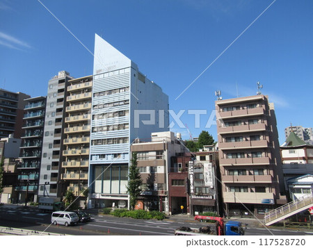 Near Shitaya 1-chome 117528720