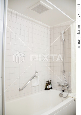 Hotel bathroom before use Hotel bathroom before use 117529921