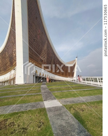 West Sumatra Grand Mosque 117530665