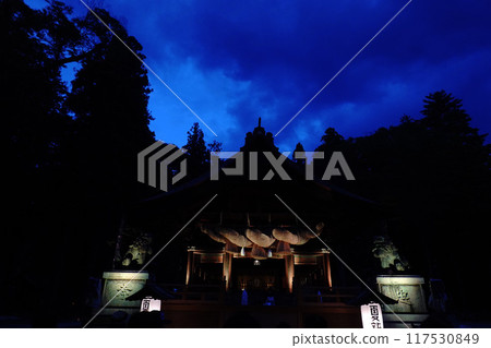 Nagano: A nighttime summer pilgrimage to the quiet and mysterious Suwa Taisha Shimosha Akimiya Nagano: A nighttime summer pilgrimage to the quiet and mysterious Suwa Taisha Shimosha Akimiya 117530849