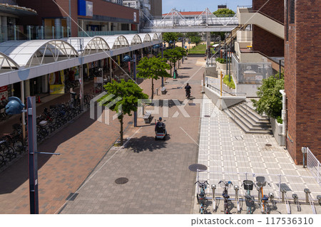 神戶市永田區JR新永田車站前的風景 神戶市永田區JR新永田車站前的風景 117536310
