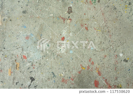 髒牆、噴塗鴉的混凝土牆、飛濺的油漆、噴漆 117538620