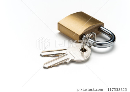 padlock 117538823