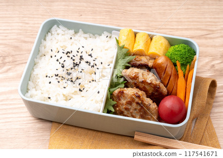 Hamburger bag lunch Hamburger bag lunch 117541671