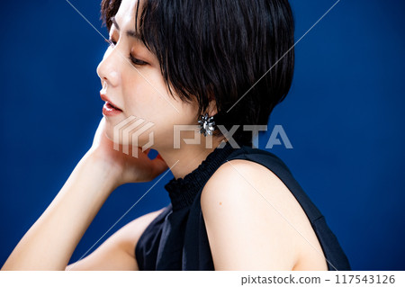 酷女人 117543126