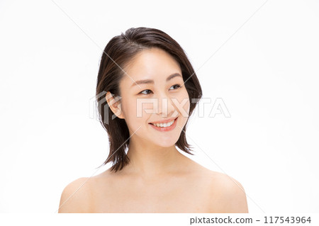 年輕女子的美麗形象 117543964