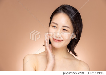 Beautiful woman Beautiful woman 117543996