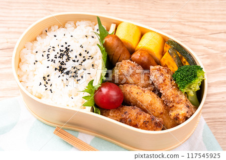 炸雞午餐 117545925