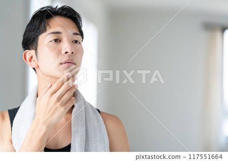 Young men lifestyle image Young men lifestyle image 117551664