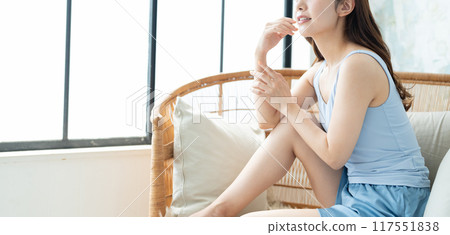 Young women body care beauty image 117551838