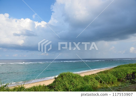 Unsettled autumn weather over the sea Unsettled autumn weather over the sea 117553907