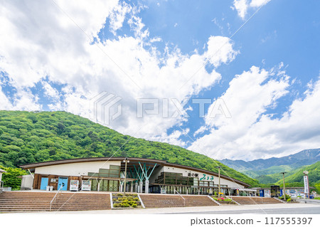 Mitomi Roadside Station: on the border between Yamanashi and Saitama Prefectures. A base for climbers at the entrance to Nishizawa Valley. Views of Mount Keikan and Mount Kozuke. 117555397