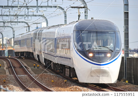 小田急小田原線 石田愛子伊勢原 JR 東海 371 系 X1 編組（靜岡）朝霧 117555951