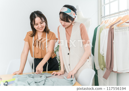 Fashion apparel stylist fashion designer color coordinator 117556194