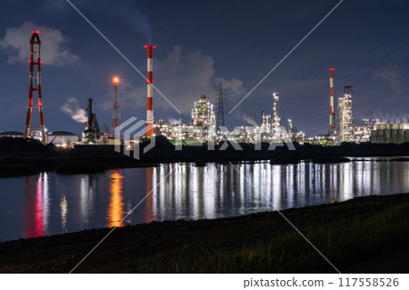 《Mie Prefecture》 Factory night view, Yokkaichi Petrochemical Complex 117558526