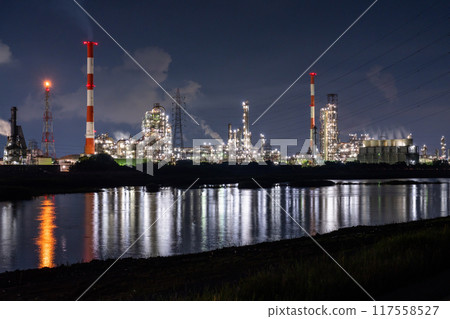 《Mie Prefecture》 Factory night view, Yokkaichi Petrochemical Complex 117558527