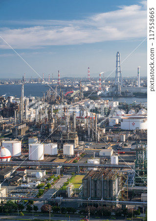 <Mie Prefecture> Factory evening view, Yokkaichi Petrochemical Complex <Mie Prefecture> Factory evening view, Yokkaichi Petrochemical Complex 117558665