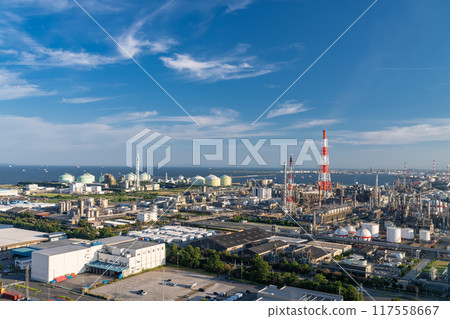 <Mie Prefecture> Factory evening view, Yokkaichi Petrochemical Complex <Mie Prefecture> Factory evening view, Yokkaichi Petrochemical Complex 117558667