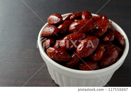 手工焦糖杏仁 焦糖杏仁 117558897