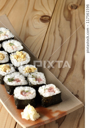 Assorted rolled sushi 117561596
