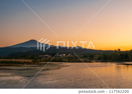 Bird sea mountain at sunset 117562200