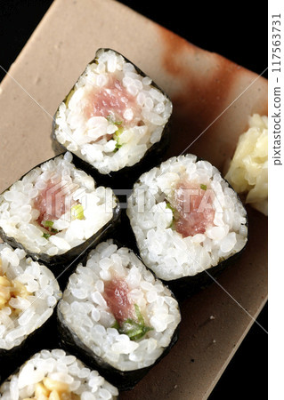 Assorted rolled sushi 117563731