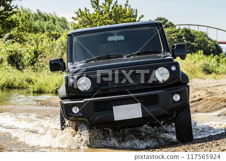 水花和越野車 水花和越野車 117565924