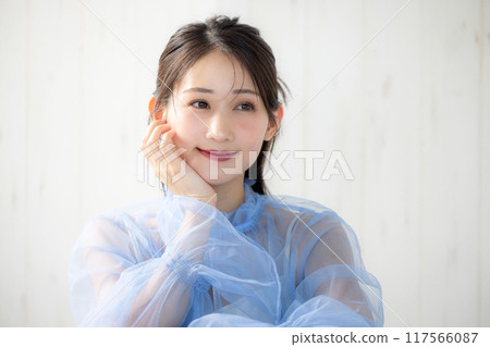 一個美麗的女人 117566087