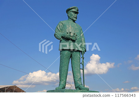 Battleship Mikasa and the statue of Heihachiro Togo Battleship Mikasa and the statue of Heihachiro Togo 117566343