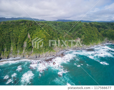 空拍「岩手郡」 在田野畑村,用無人機從海邊拍攝宇野須懸崖的絕美高度 空拍「岩手郡」 在田野畑村,用無人機從海邊拍攝宇野須懸崖的絕美高度 117566677