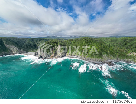 空拍「岩手郡」 在田野畑村,用無人機從海邊拍攝宇野須懸崖的絕美高度 空拍「岩手郡」 在田野畑村,用無人機從海邊拍攝宇野須懸崖的絕美高度 117567463