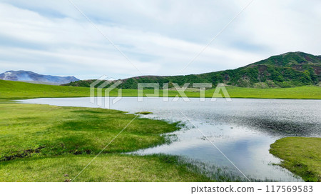 Scenery of Kusasenrihama Beach in Aso 117569583