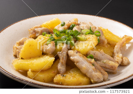 Chicken Neck Meat and Potatoes Stir-Fried in Butter and Soy Sauce 117573921