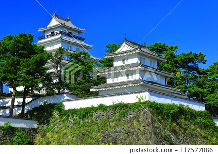 [Nagasaki Prefecture] Clear skies at Shimabara Castle castle tower (after renovation work) 117577086
