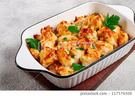 baked cauliflower, in cream sauce, with cheese and spices, homemade, no people, 117578309
