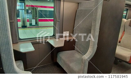 Head to Nikko and Kinugawa in the comfortable "box seats" of the ultra-luxurious express train... Tobu Railway's new express train "Spacia X" N100 series 117581945