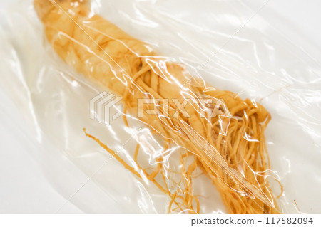 高麗參原根(人參酒原料) 高麗參原根(人參酒原料) 117582094