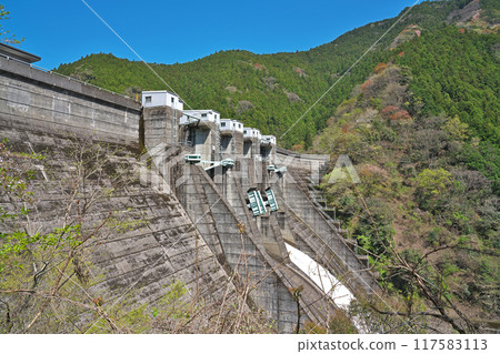 [Futagawa Dam] Aridagawa, Aridagawa-cho, Arida-gun, Wakayama Prefecture 117583113