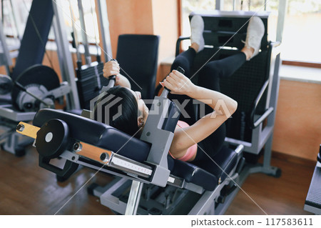 Leg Press Training To Gain Power And Strenght  117583611