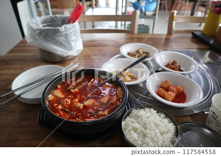 韓國料理 Sundubu jjigae 117584558