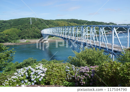 The Black Seto Bridge and the surrounding scenery The Black Seto Bridge and the surrounding scenery 117584790