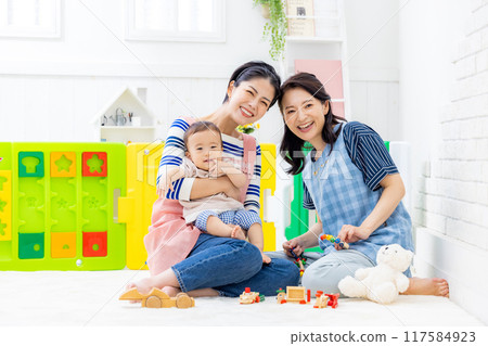 幼稚園老師和寶寶 117584923