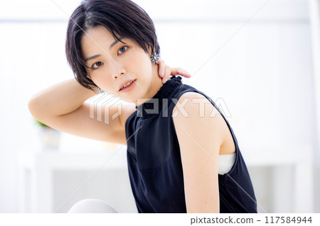 年輕的女士的肖像 117584944