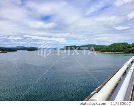 Ikarashi Bridge and surrounding scenery, Ikarashi Island, Nagashima Town, Izumi District, Kagoshima Prefecture 117585007