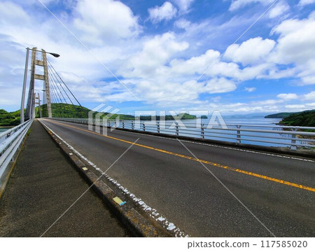 Ikarashi Bridge and surrounding scenery, Ikarashi Island, Nagashima Town, Izumi District, Kagoshima Prefecture Ikarashi Bridge and surrounding scenery, Ikarashi Island, Nagashima Town, Izumi District, Kagoshima Prefecture 117585020