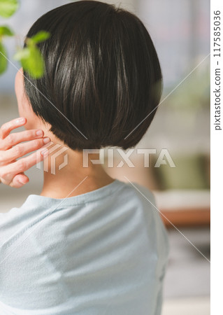 女生 女孩 女性 117585036