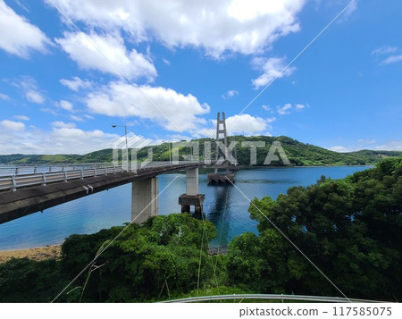 鹿兒島縣及泉郡長島町伊塔拉島伊塔拉大橋及週邊風景 鹿兒島縣及泉郡長島町伊塔拉島伊塔拉大橋及週邊風景 117585075